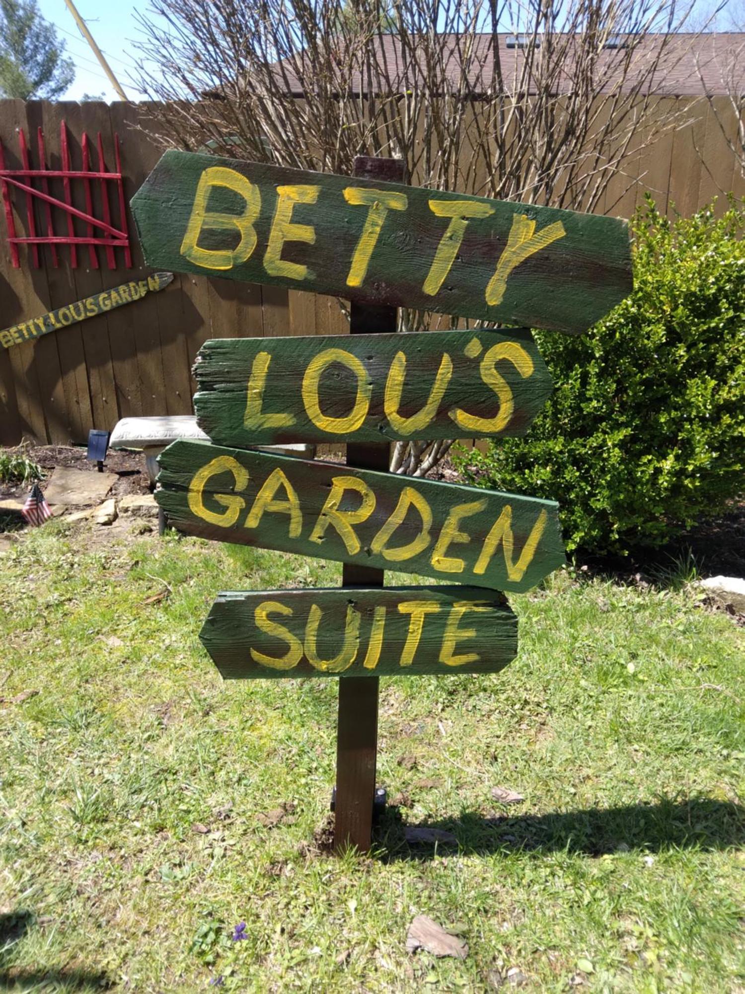 Betty Lous Garden Bed & Breakfast Nashville Exterior photo